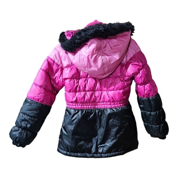 SOLD!! HELLO KITTY Pink Black Puffer Hoodie Jacket - Size 6 - Picture 2 of 8